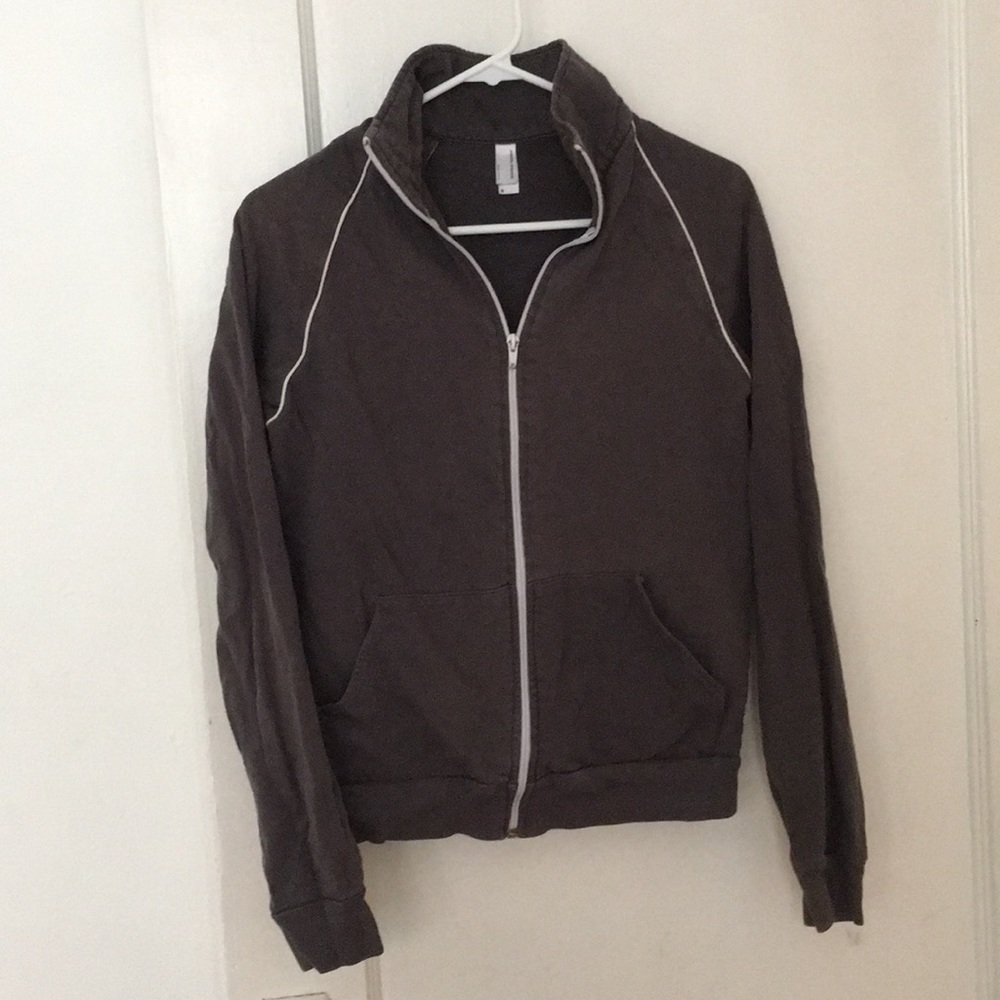 grey zip up sweatshirt